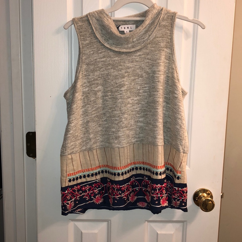 Sleeveless sweater
